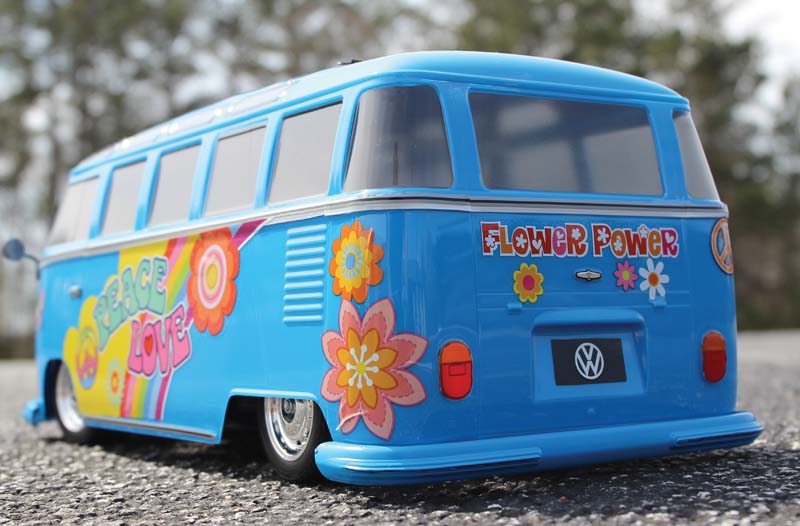 RC Car Action - RC Cars & Trucks | Peace & Love – Hitchhiking In The Tamiya Volkswagen Type 2 (T1) Flower Power (M-05)