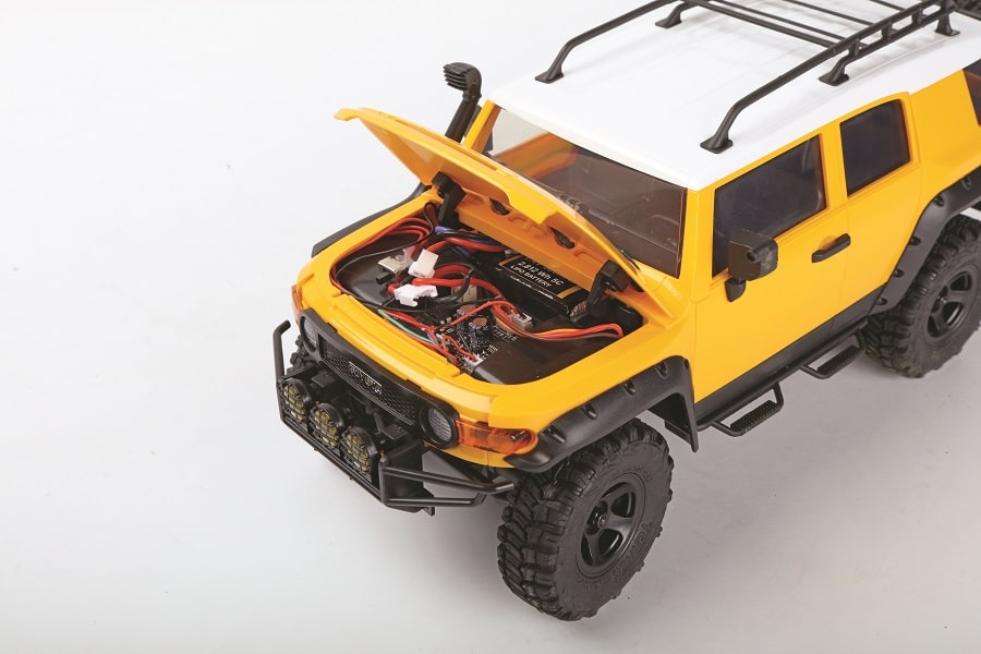 A Closer Look At The FMS  1/18-scale Toyota FJ Cruiser