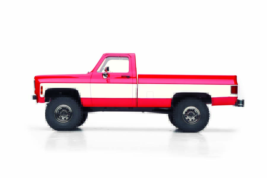 Ready to do work. This FMS Chevy K10 sits on realistic-looking licensed Cooper tires.