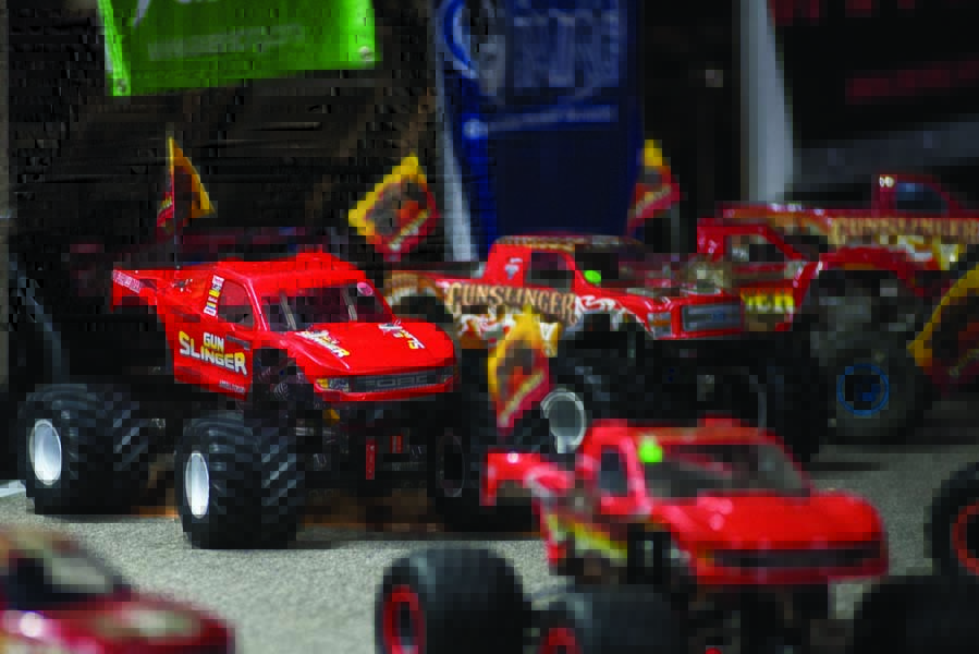 SOLID AXLE MONSTERS - The 33rd National Radio Control Truck Pulling Association Worlds Event
