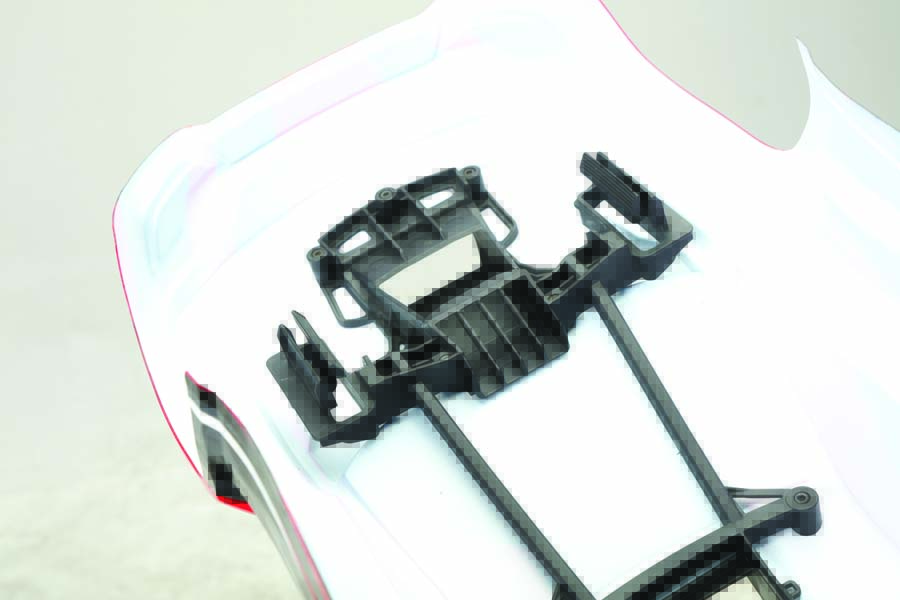 A clipless bodymount framework is mounted to the inside of the body to keep the body rigid and durable.