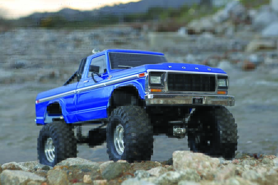 Traxxas has certainly outdone themselves with the accurate scale appearance and intricate detailing of the Ford F-150. 
