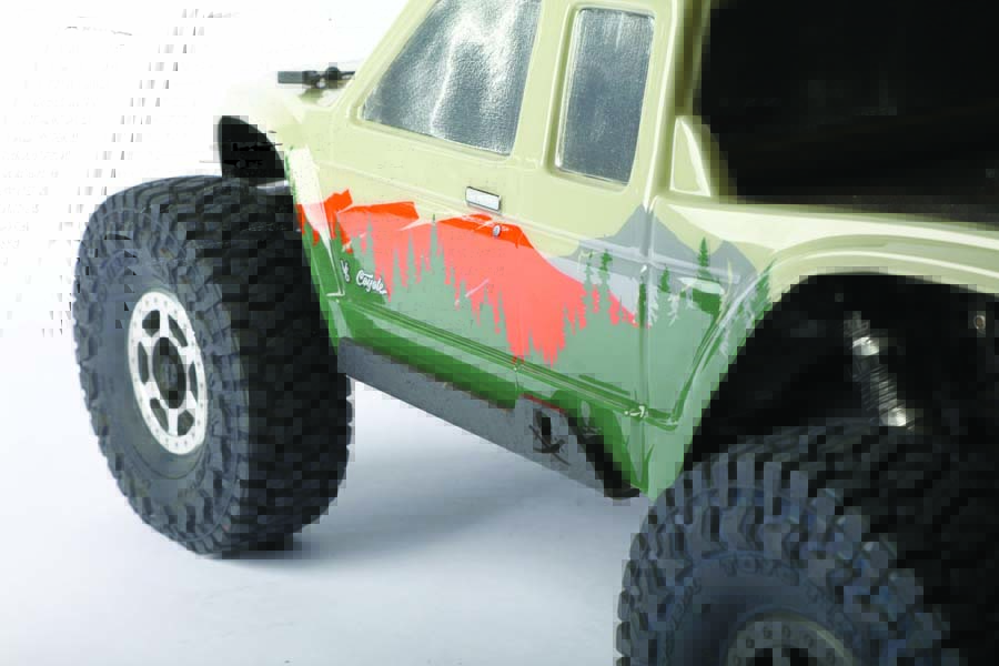 Rock Pirates 7” Rock Sliders add protection while enhancing the truck’s looks.